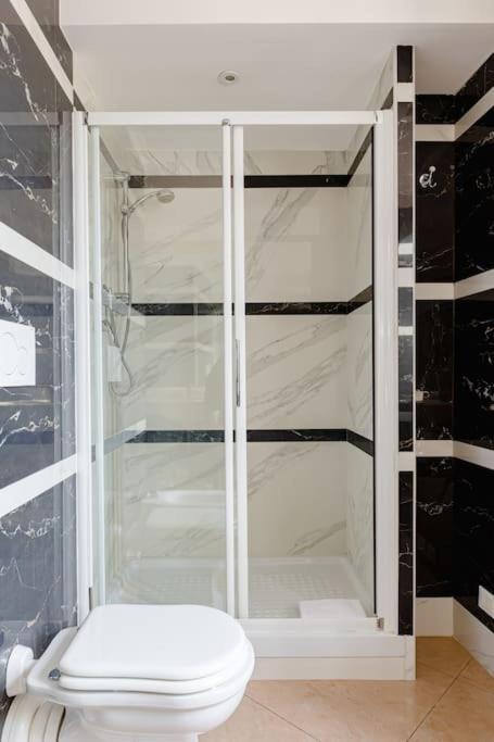 41 Nazionale Suite 41 Rome Exterior photo